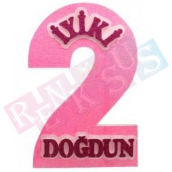 2 Yaş Pembe Strafor Kapı Süsü